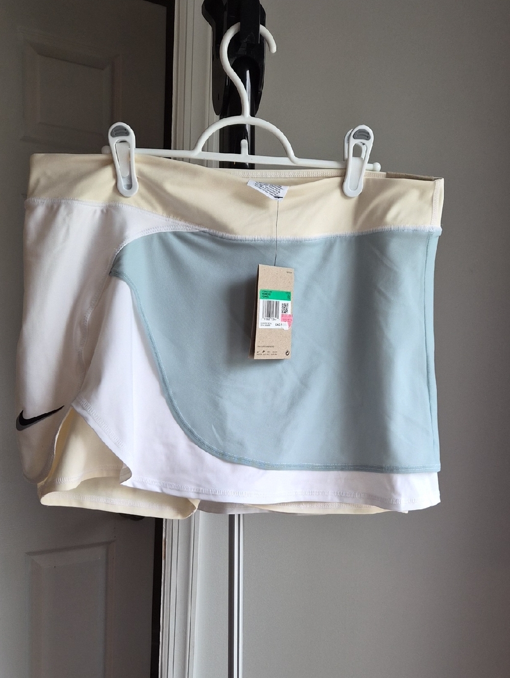 Nike Layered Tennis Skort in Pale Blue, White & Cream NWT